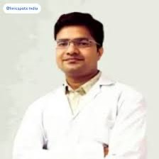 dr parveen kumar yadav (urologist)